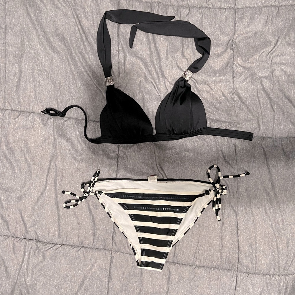 Black & White mixed Bikini set